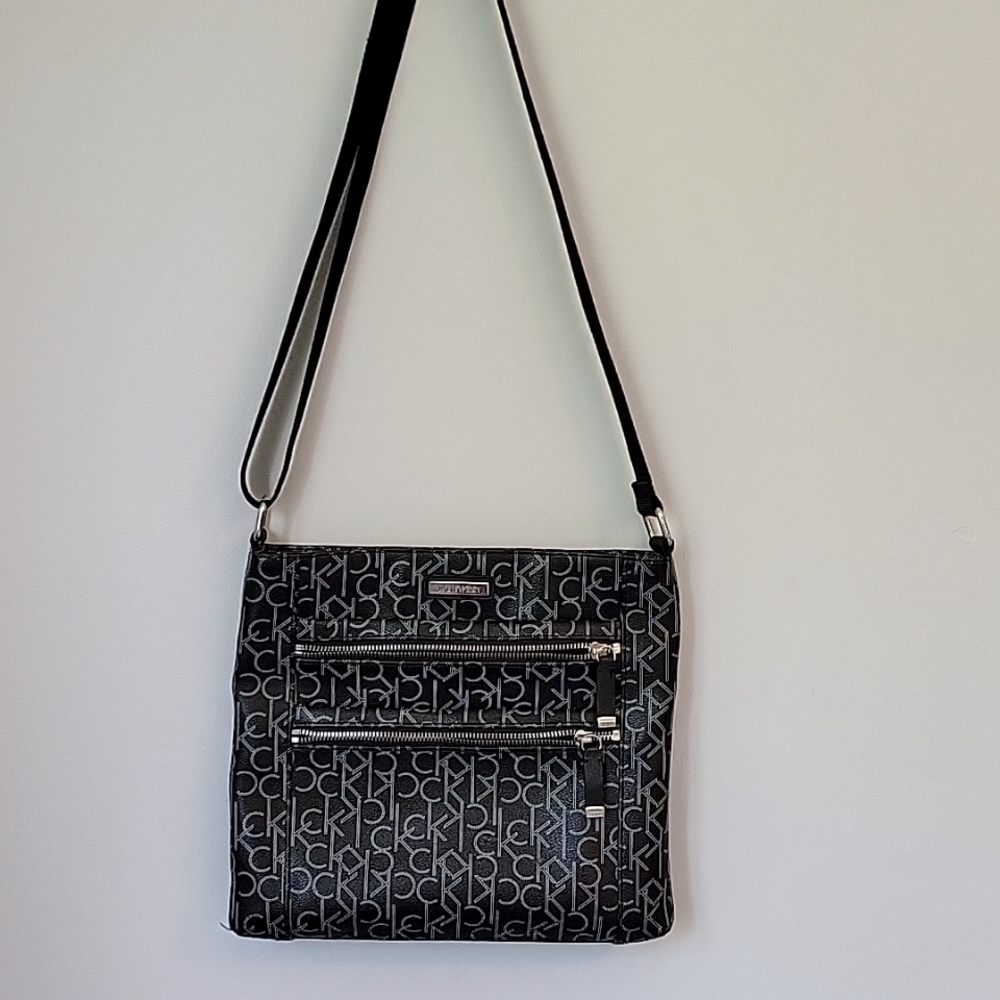 Calvin Klein Crossover Bag